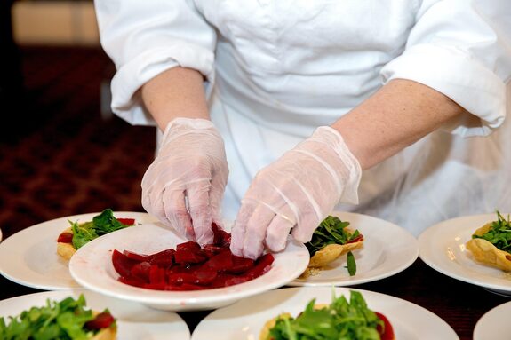 chefs-4055824_1280.jpg